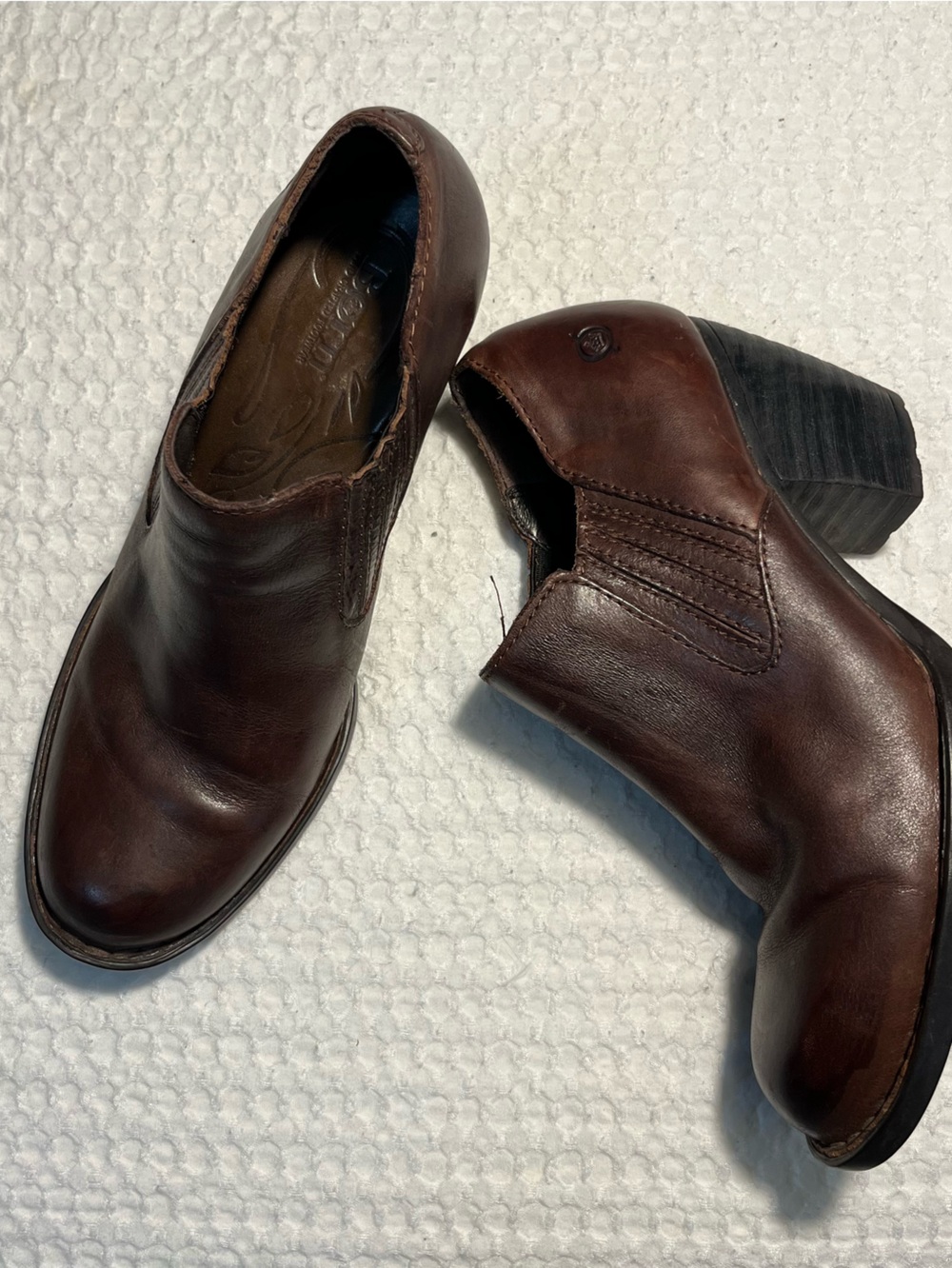 Born Women's Dark Brown Leather Ankle Booties